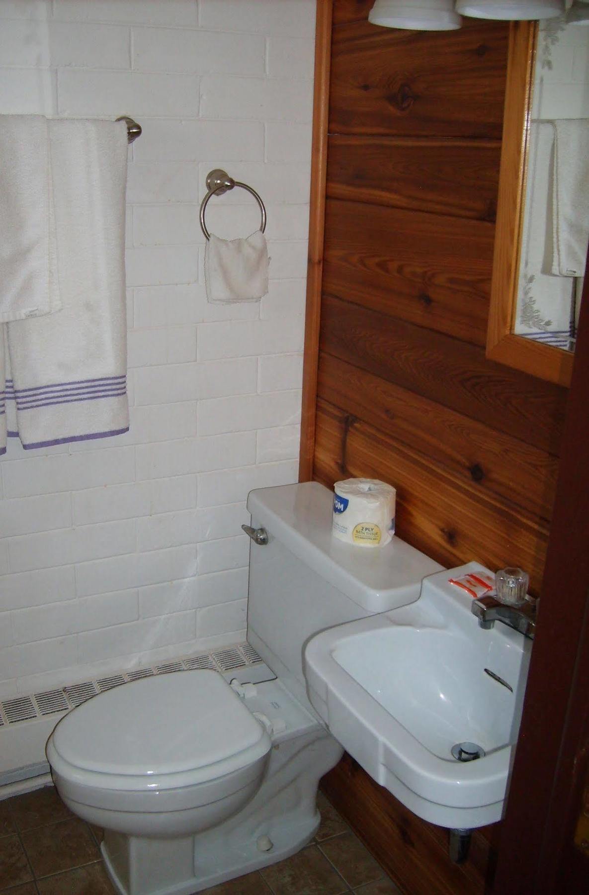 Cool City Motel Two Rivers Екстериор снимка